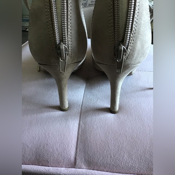 G by Guess high heels - Picture 5 of 5